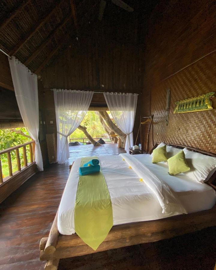 Gading Tree House Villa Batununggul Exterior photo