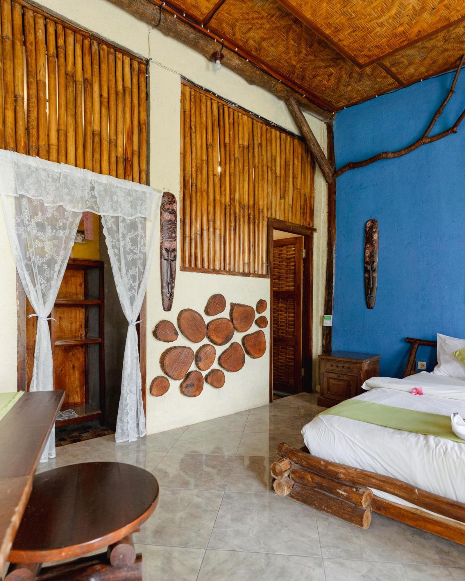 Gading Tree House Villa Batununggul Exterior photo